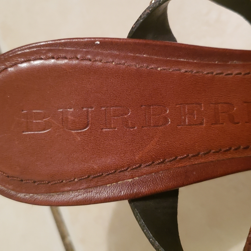 Sandals - Picture 3 of 5